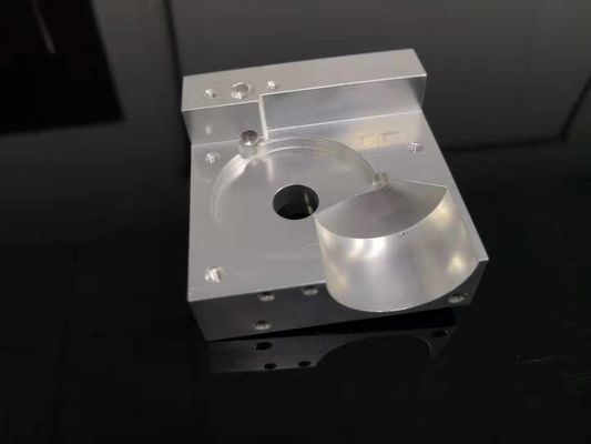 Multifunctionele CNC Precisie die de Delen van de Landbouwmachinesgenerator machinaal bewerken